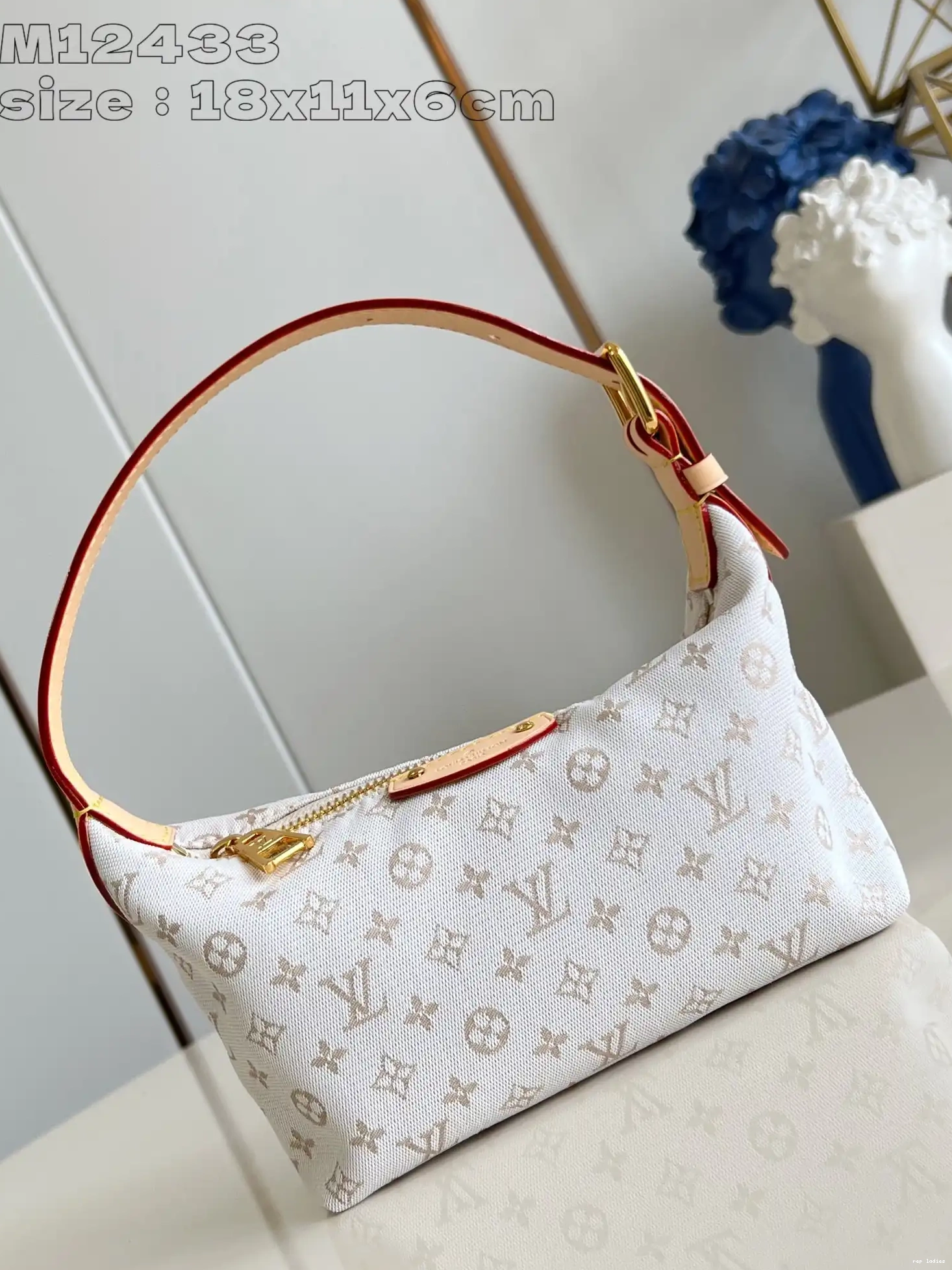 Cheap Vuitton Louis Hills Pochette 0705